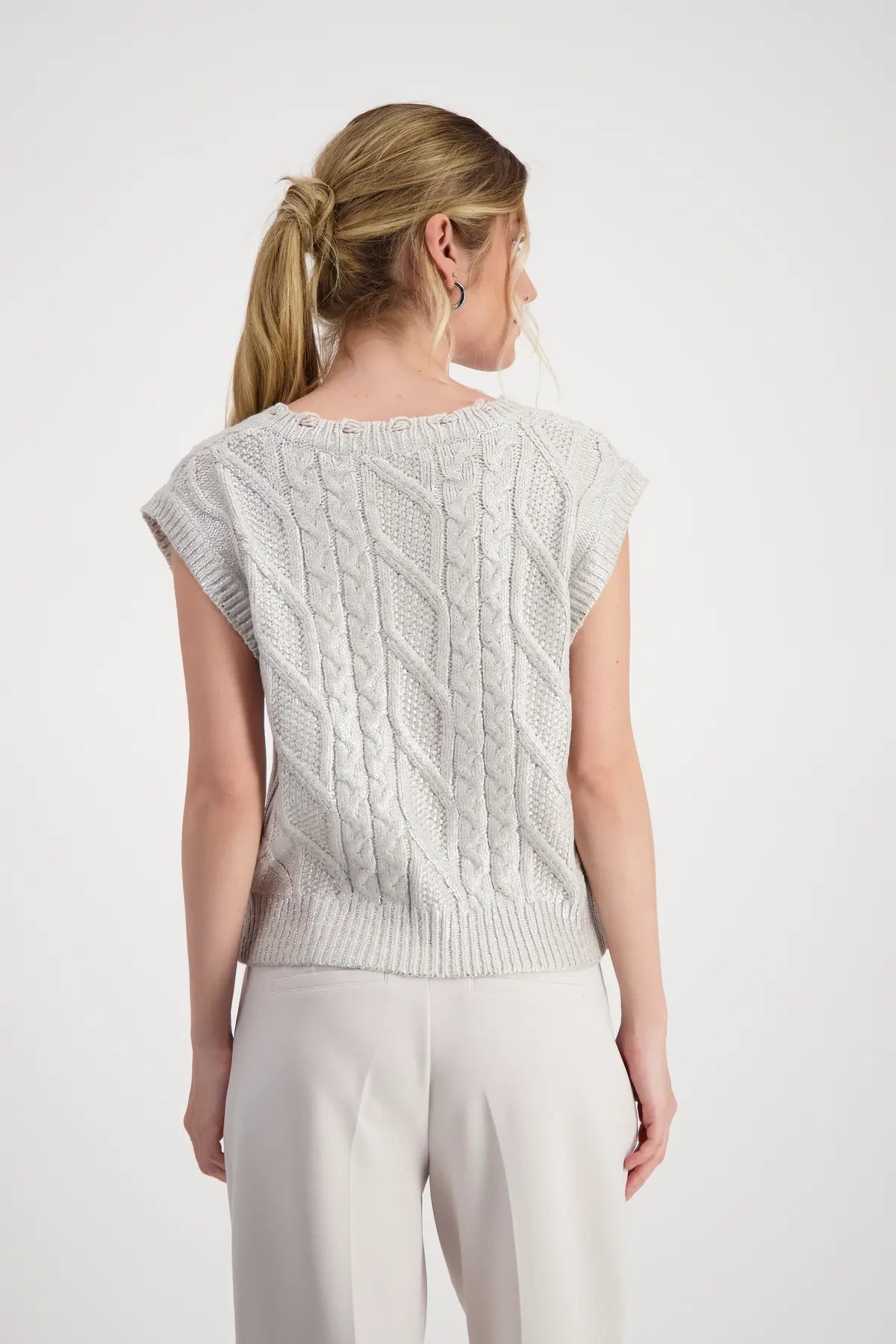 Sleeveless Cable Cotton Tank Top with Shimmer