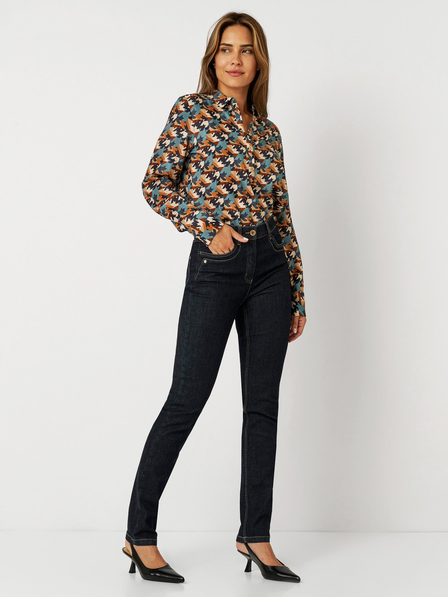 Slim Fit Jeans with a High Waist 1226-42