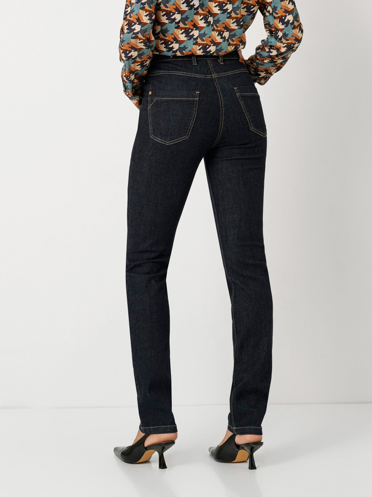 Slim Fit Jeans with a High Waist 1226-42