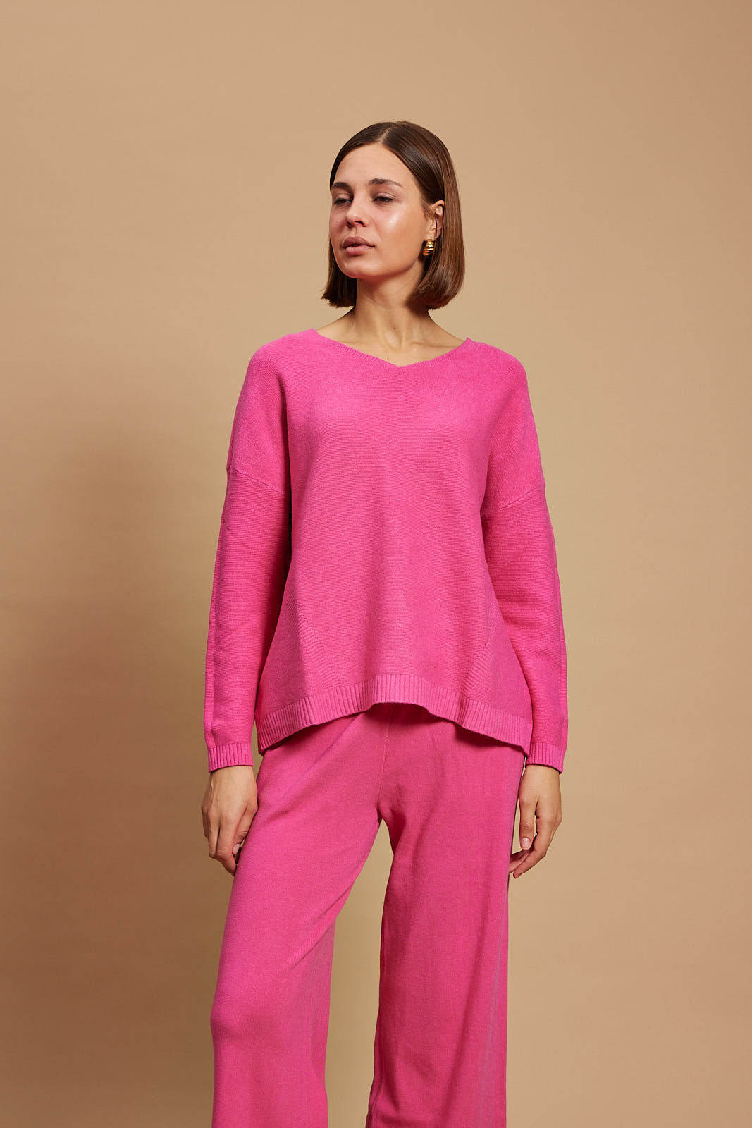 Oversized Soft-Knit V-Neck Jumper