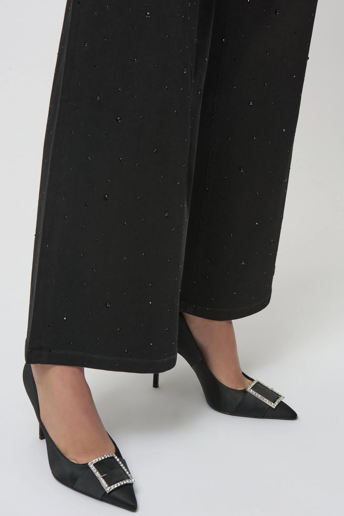 Classic Wide Leg Jeans with Rhinestones