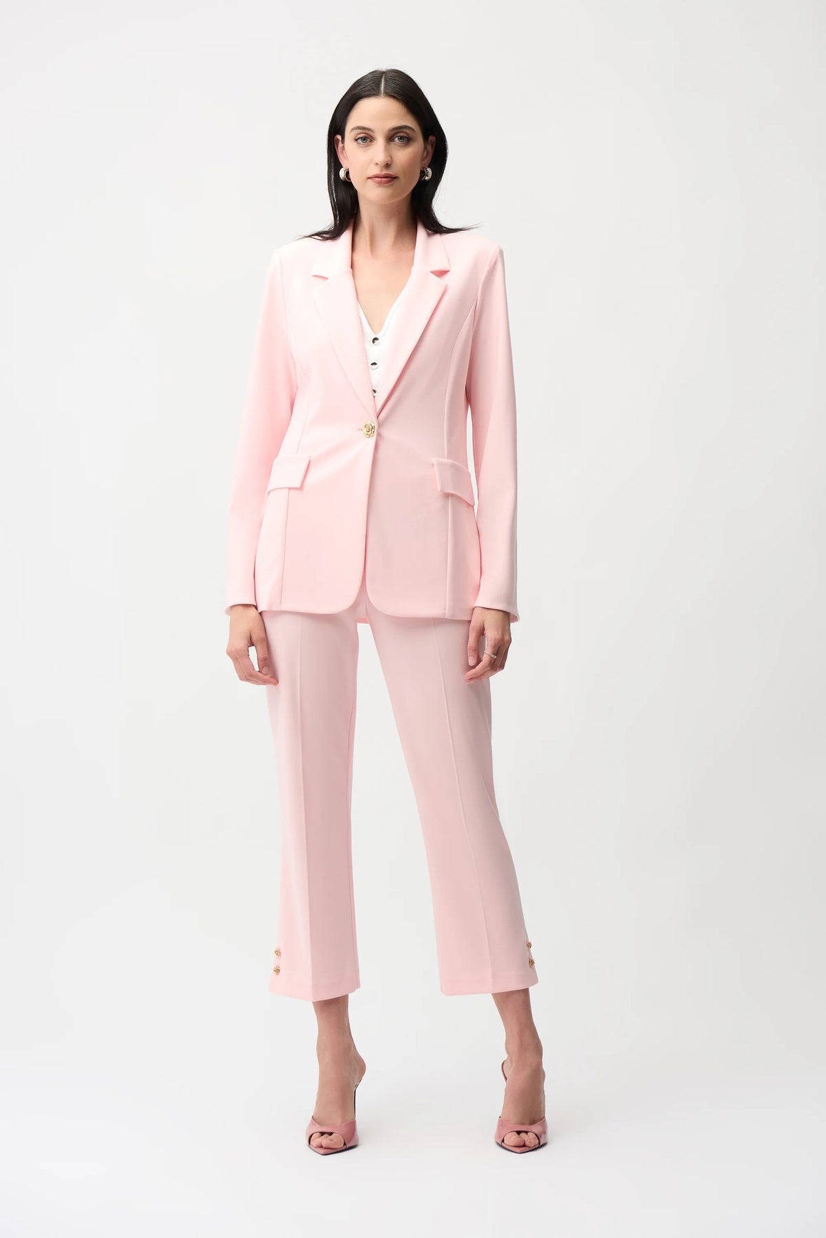 Silky Knit Fitted Blazer With Statement Button - Lucindas on-line