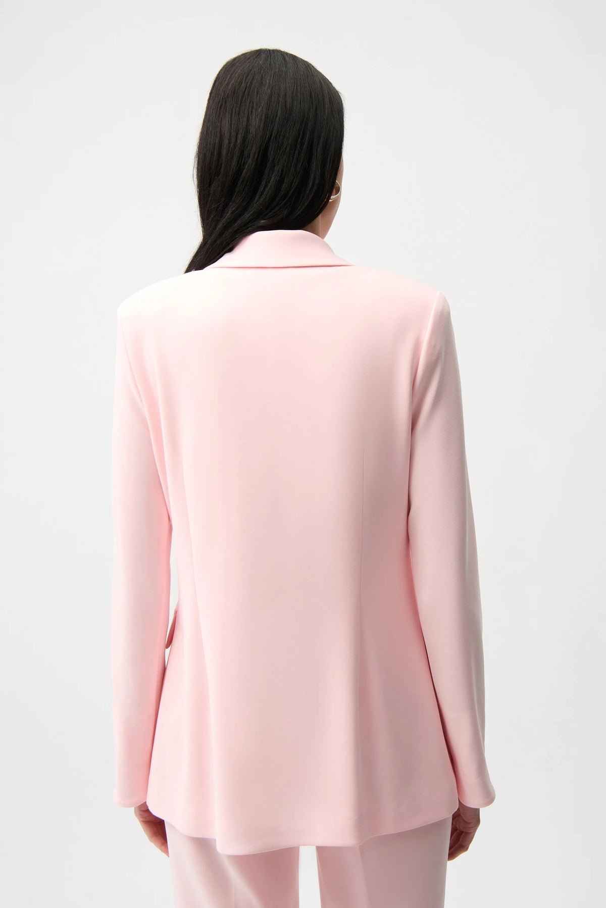 Silky Knit Fitted Blazer With Statement Button - Lucindas on-line