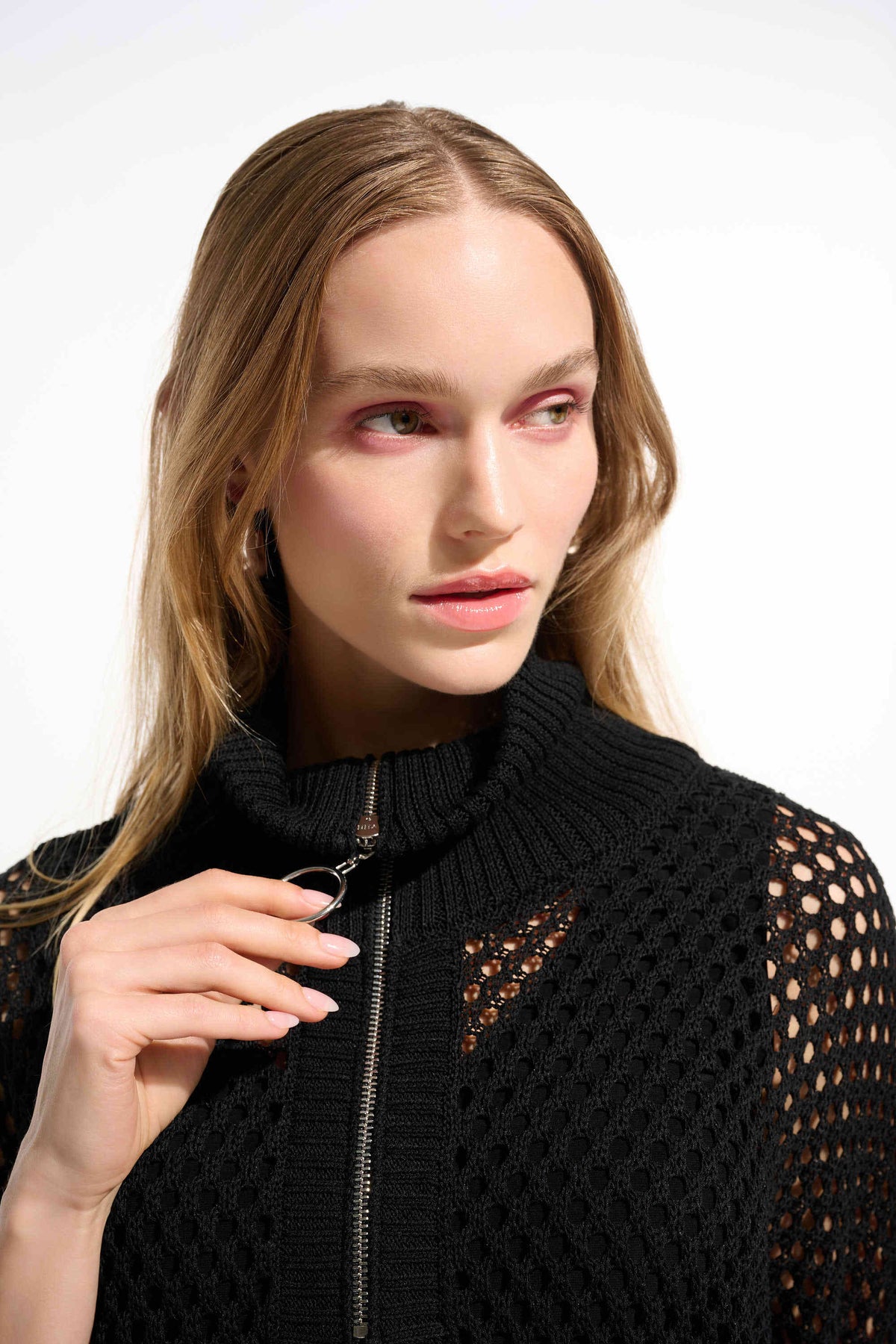 Viscose Blend Boxy Sweater Knit With Zipped Neckline
