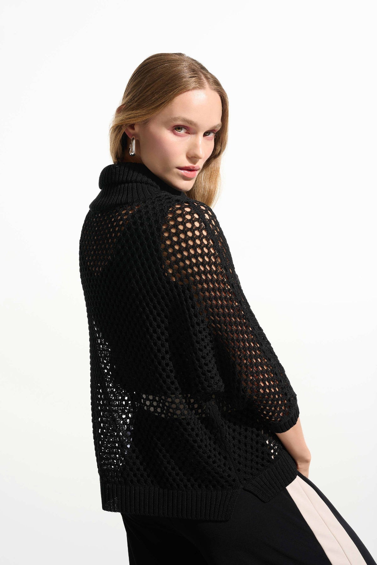Viscose Blend Boxy Sweater Knit With Zipped Neckline