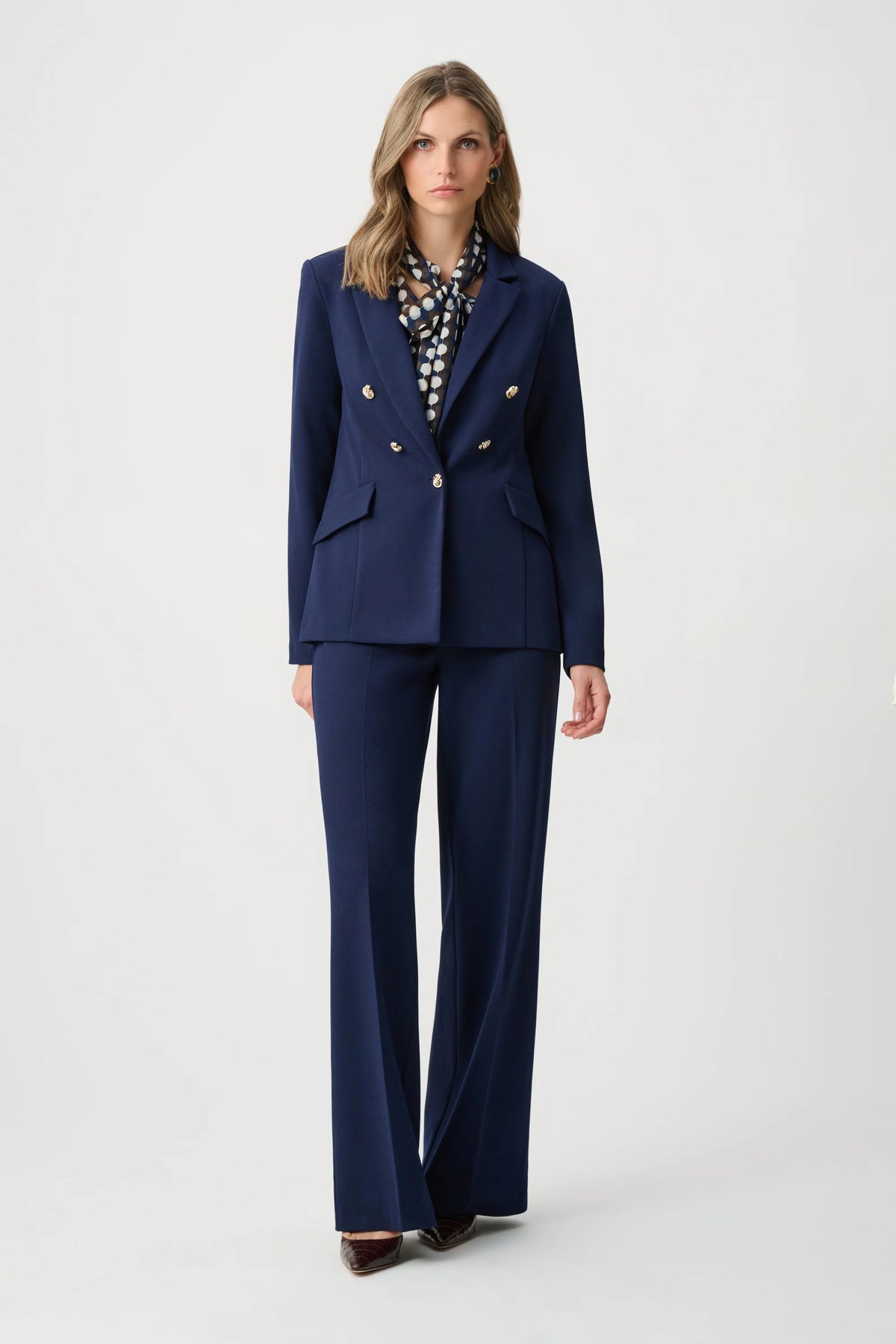 Scuba Crepe Fitted Blazer - Lucindas on-line