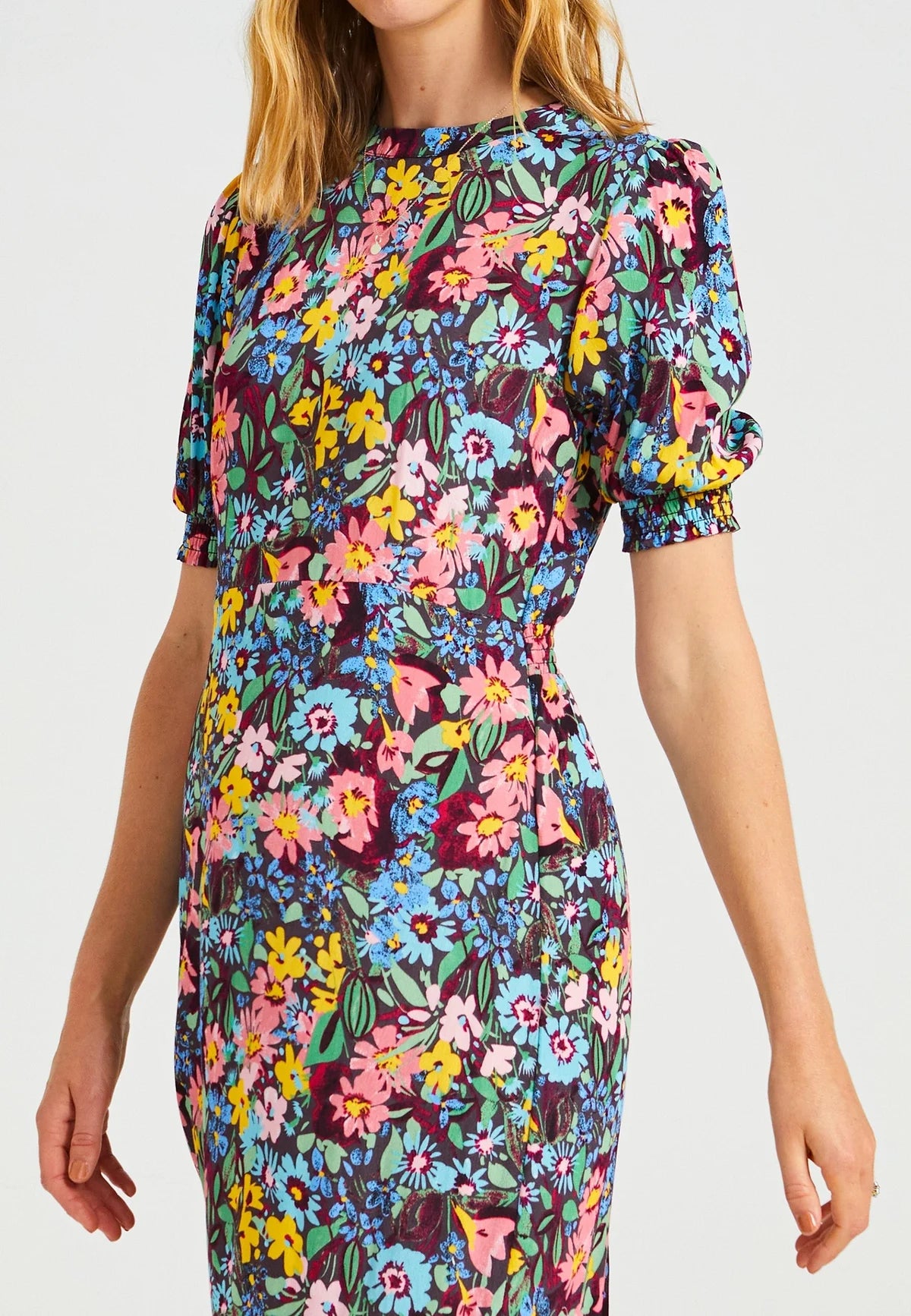 Floral Midi Dress with short sleeves and slit