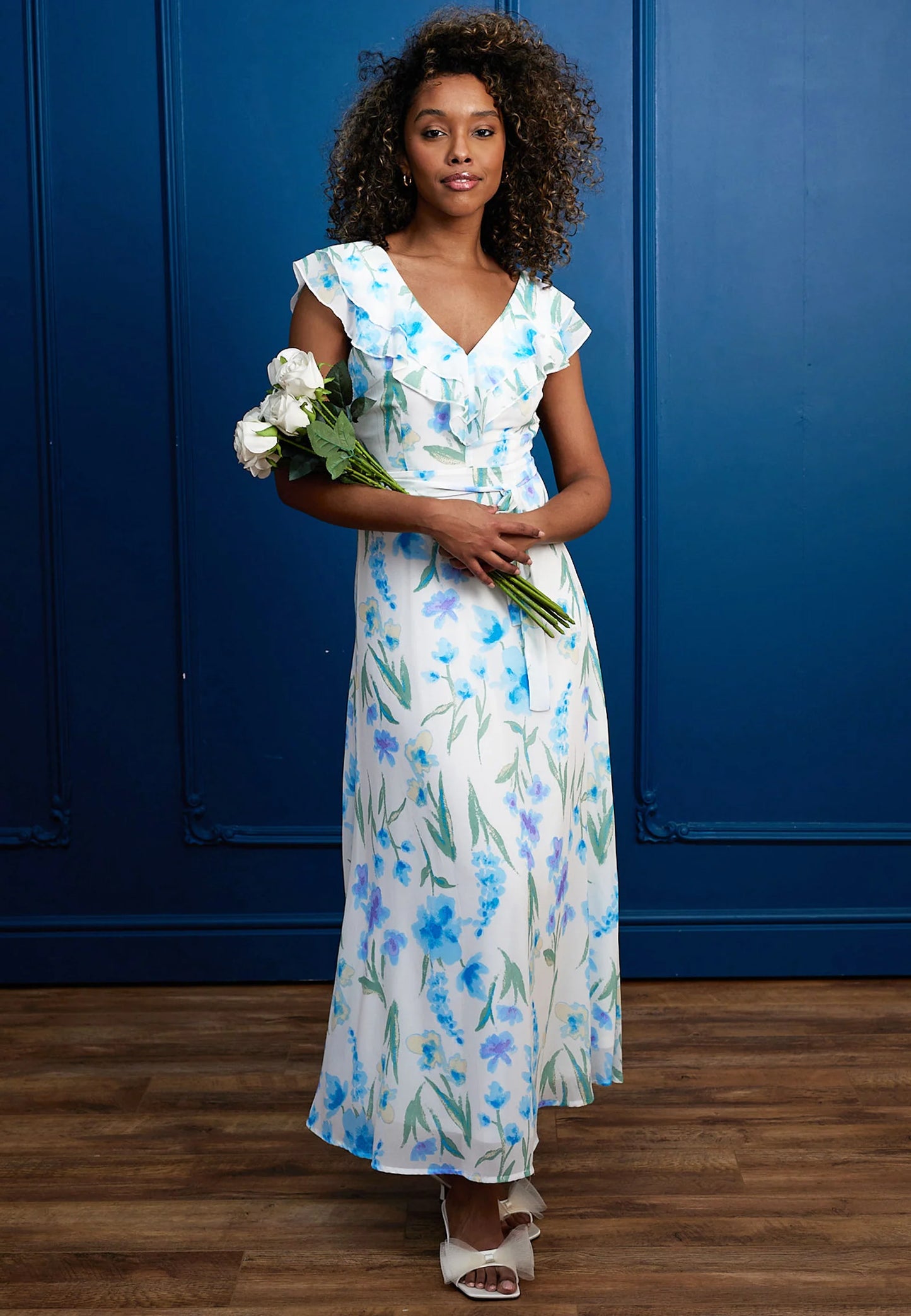 Flutter Sleeve Maxi Dress in White Blue Floral