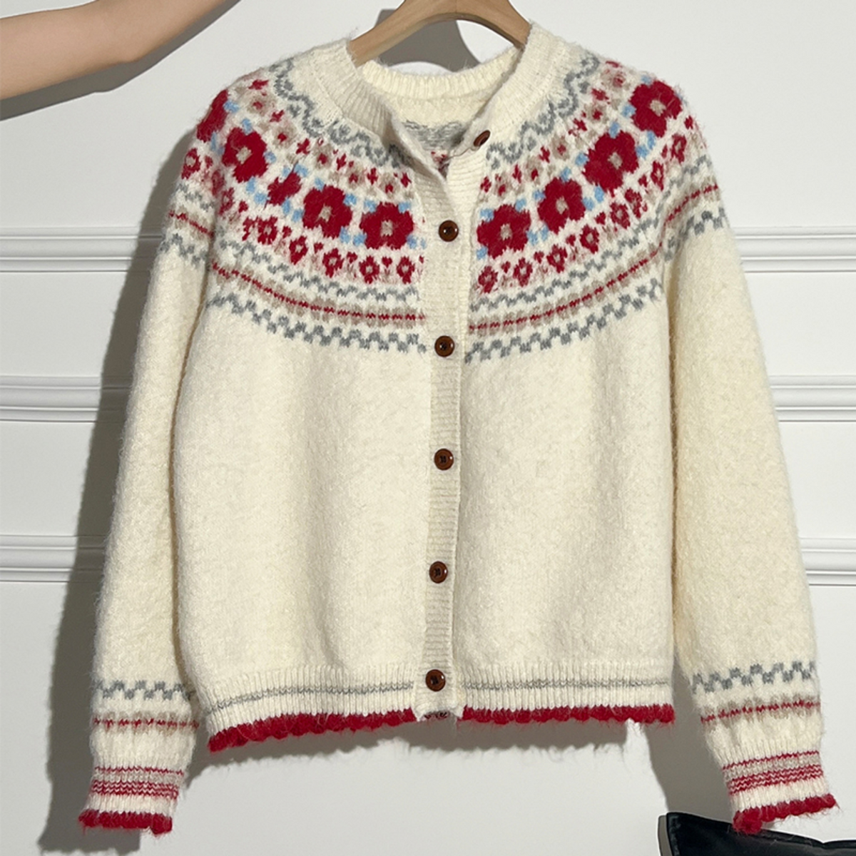 Floral Fair Isle Buttoned Knit Cardigan - Lucindas on-line
