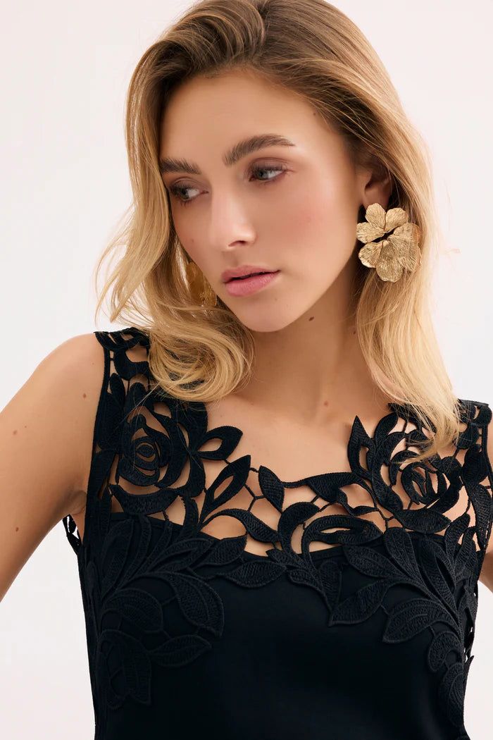Leo & Ugo T-shirt with Floral Lace Detail