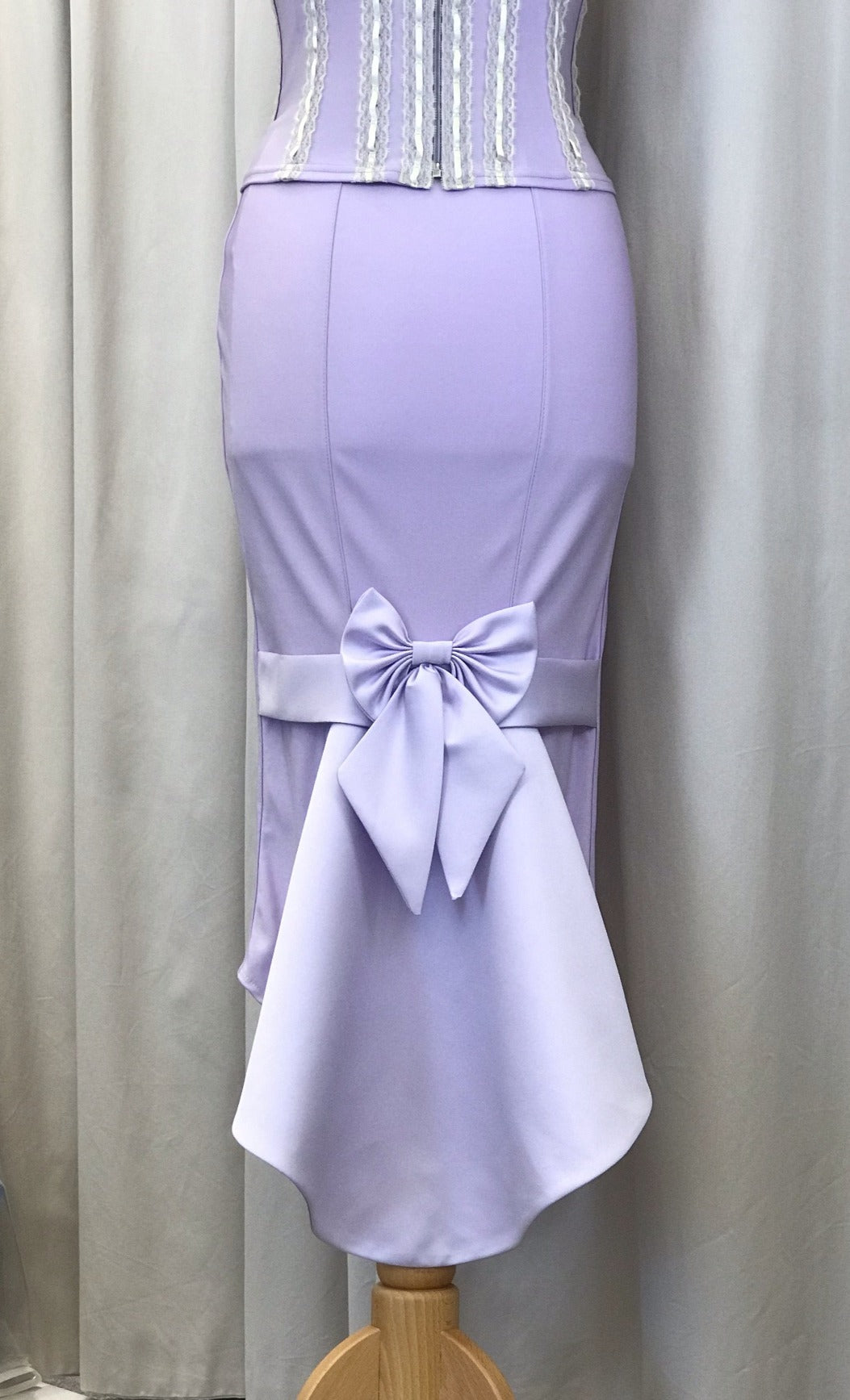 Vintage pastel purple 50s pencil skirt with bow - Lucindas on-line