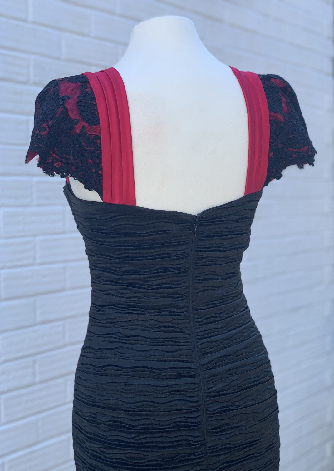 Bespoke Ruched Bodycon Dress - Lucindas on-line