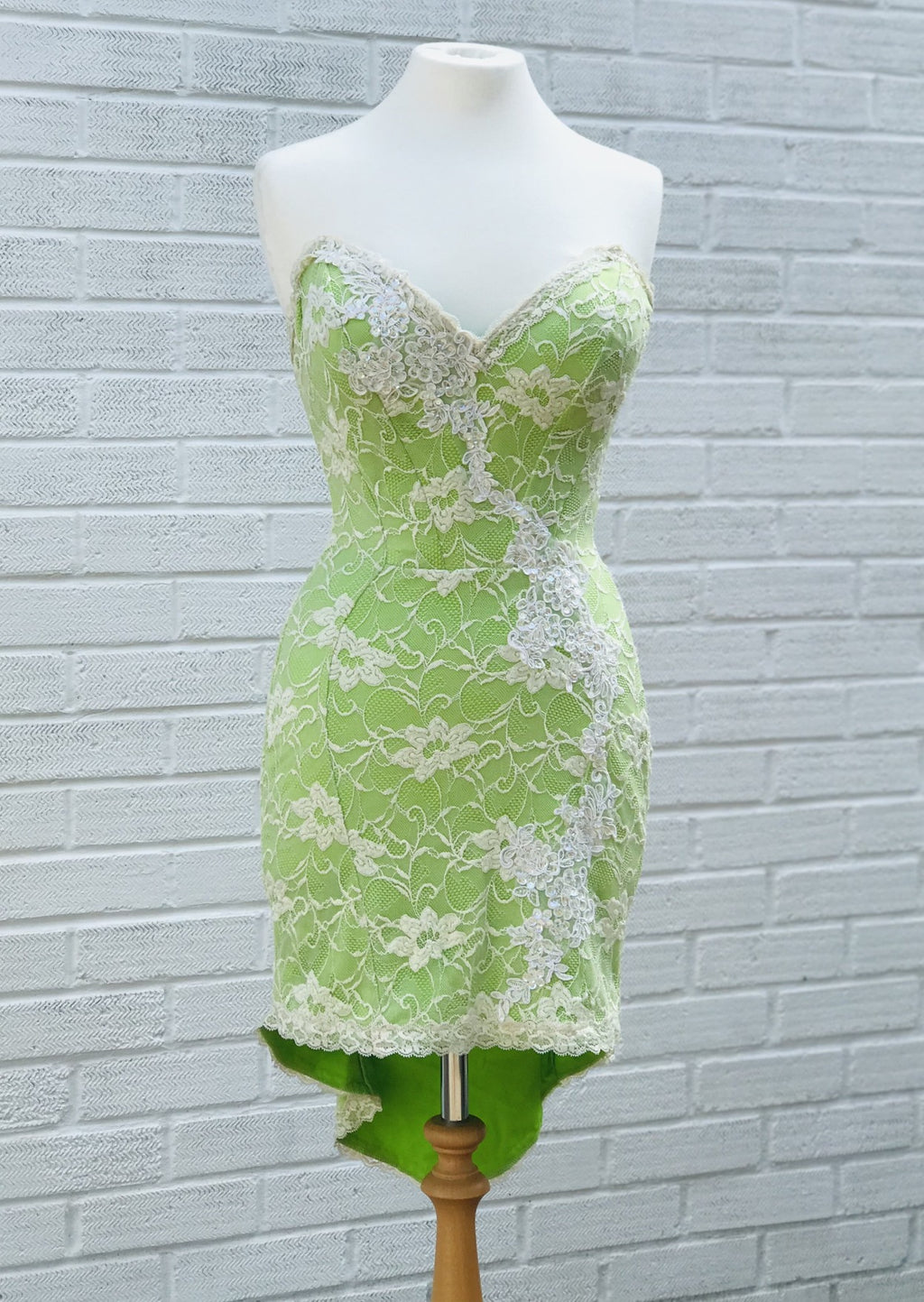Lime green lace dress with fish tail - Lucindas on-line