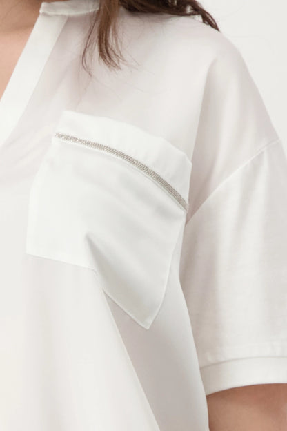 T-shirt with Decorative Pocket 409368