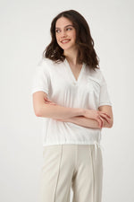 Load image into Gallery viewer, T-shirt with Decorative Pocket 409368
