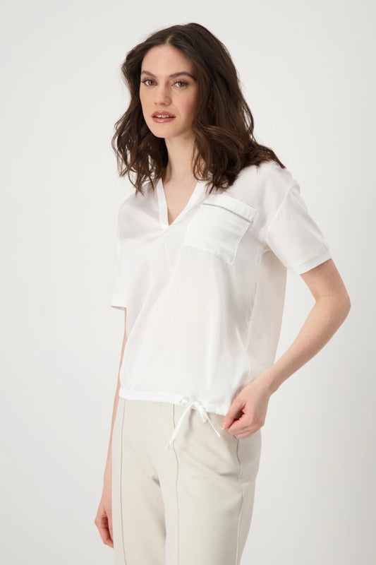 T-shirt with Decorative Pocket 409368