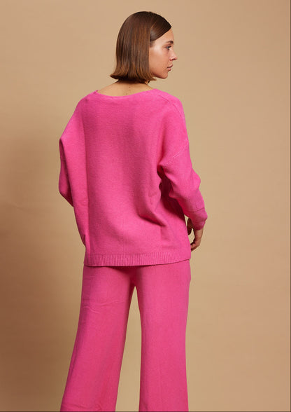 Oversized Soft-Knit V-Neck Jumper