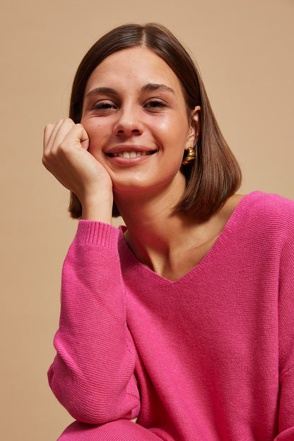 Oversized Soft-Knit V-Neck Jumper