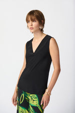 Load image into Gallery viewer, V-Neck Sleeveless Top 241239
