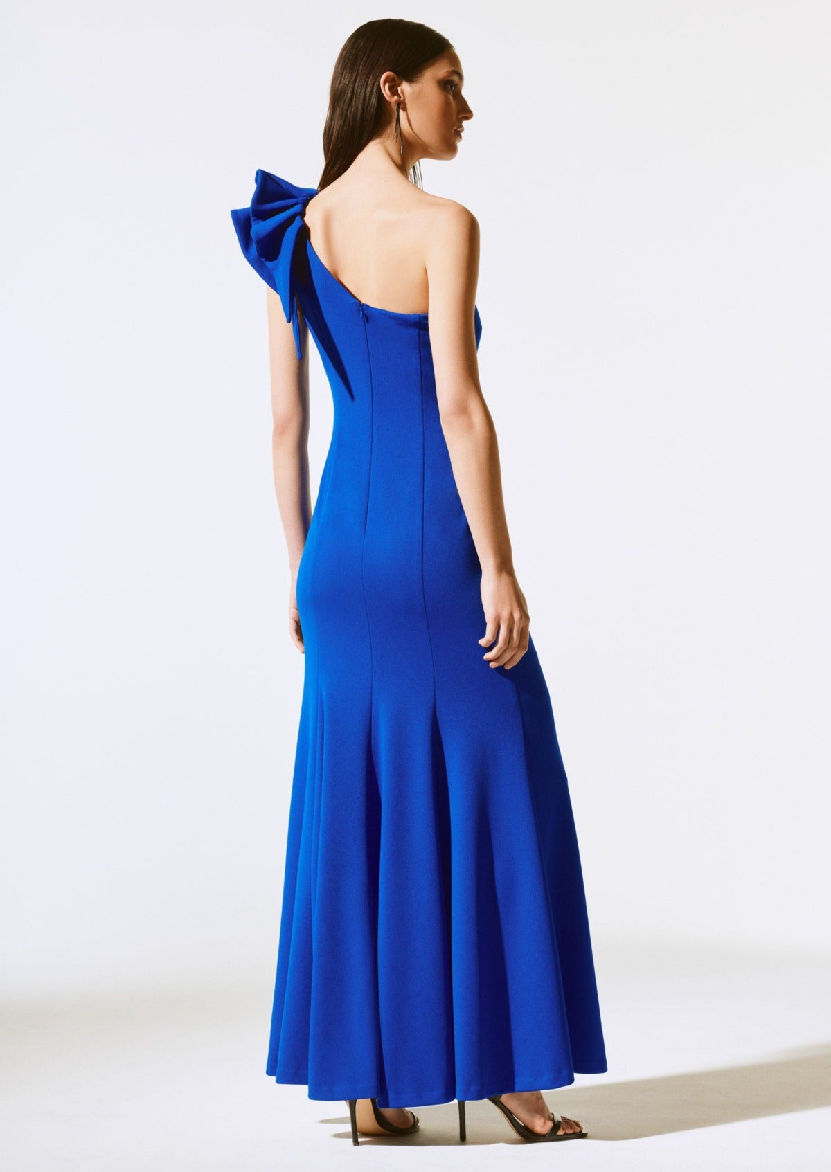 One-Shoulder Scuba Crepe Gown 243746