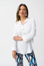Load image into Gallery viewer, Straight Top With Button Detail 251079
