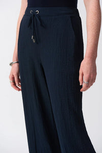 Seersucker Wide Leg Pull-On Trousers 251293