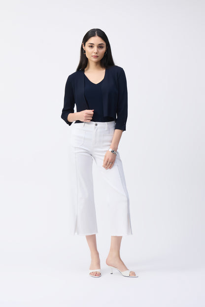 Elegant Cropped Cardigan with Pearl Ornament