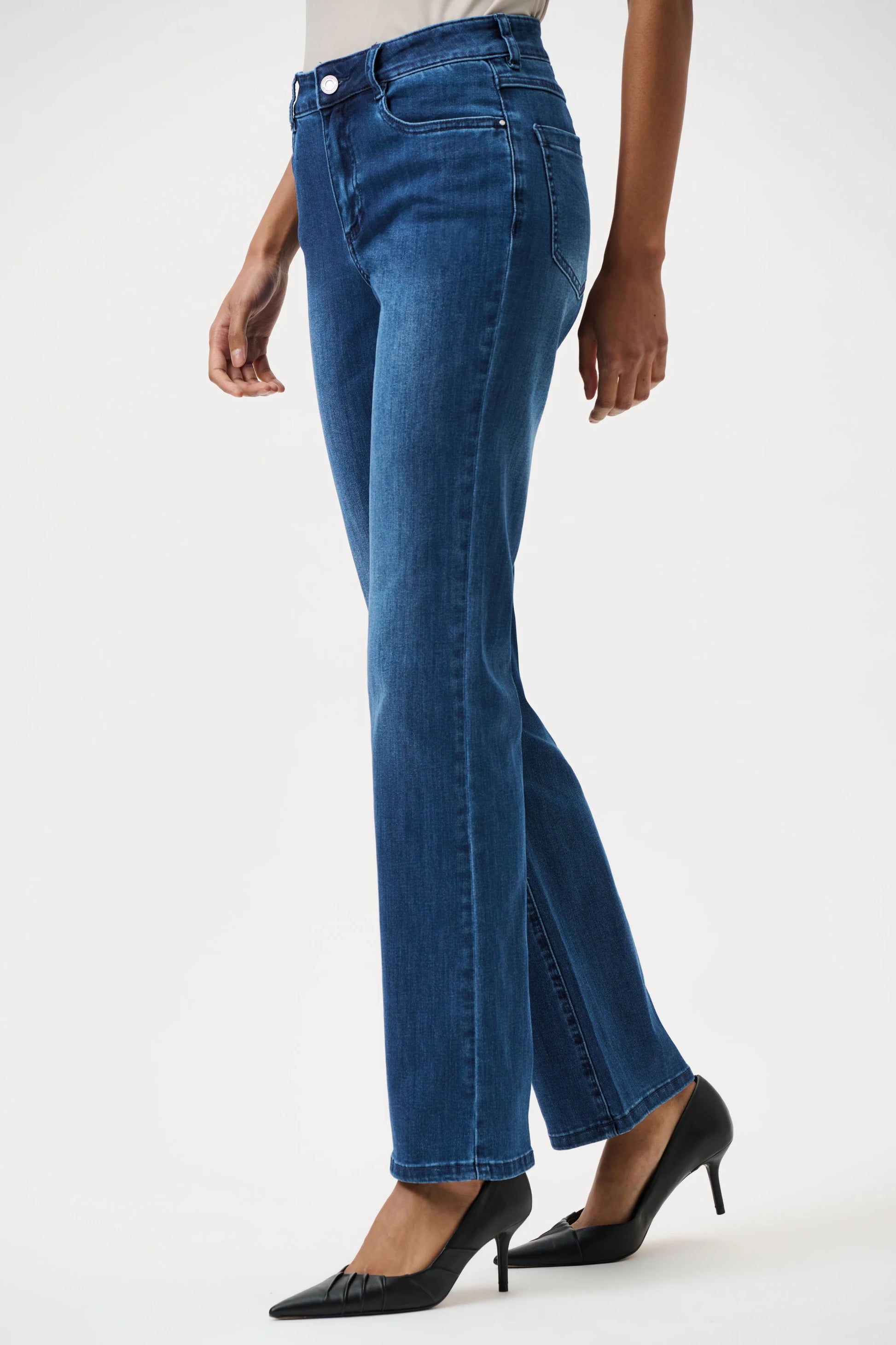 Medium Blue Brooke Classic Bootcut Stretch Jeans - Lucindas on-line