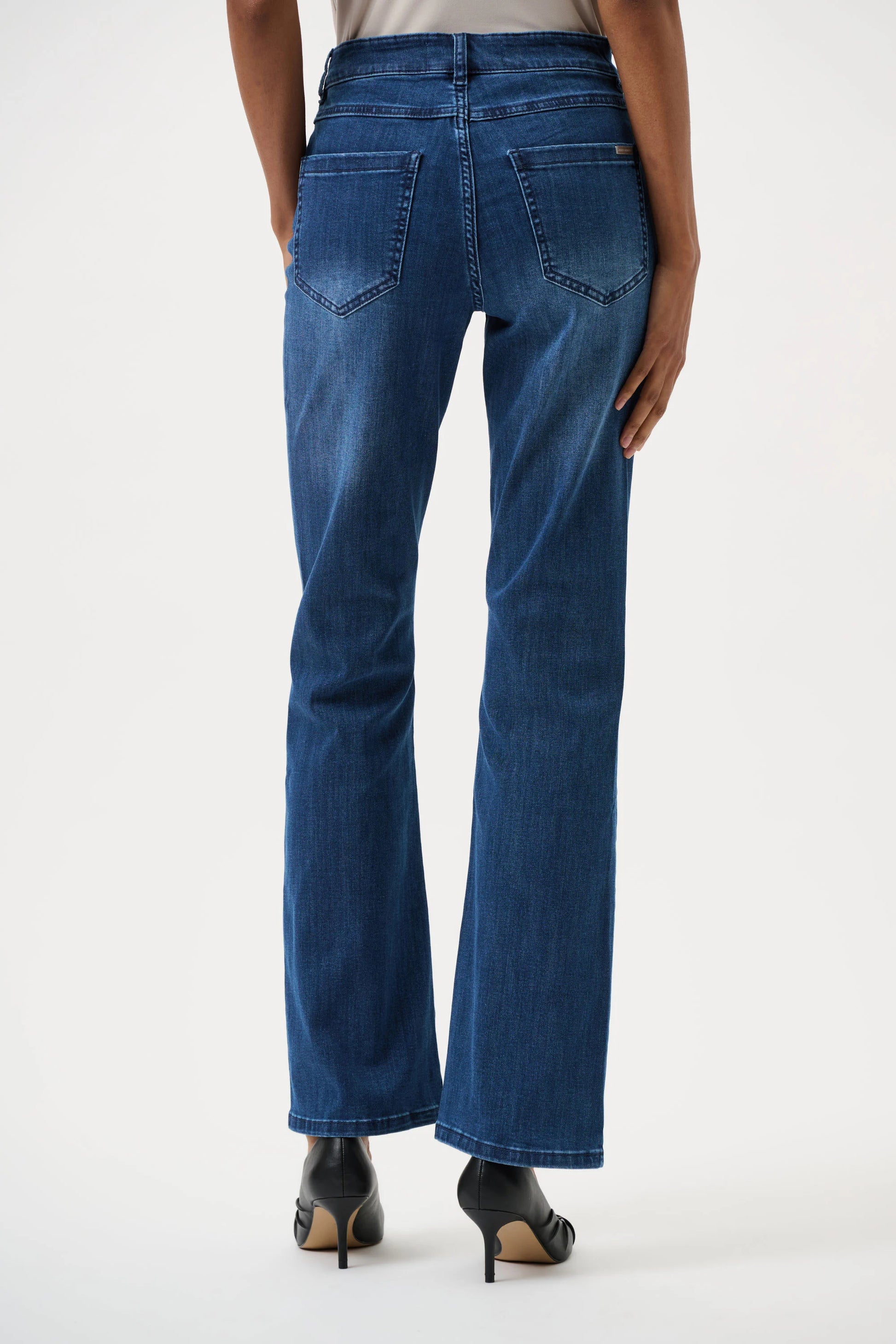 Medium Blue Brooke Classic Bootcut Stretch Jeans - Lucindas on-line