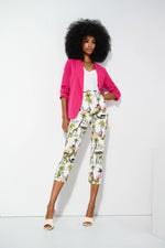 Load image into Gallery viewer, Conversational Print Crop Pants 252232
