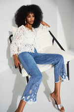 Load image into Gallery viewer, Stretch Straight Crop Jeans with Embroidery 252910
