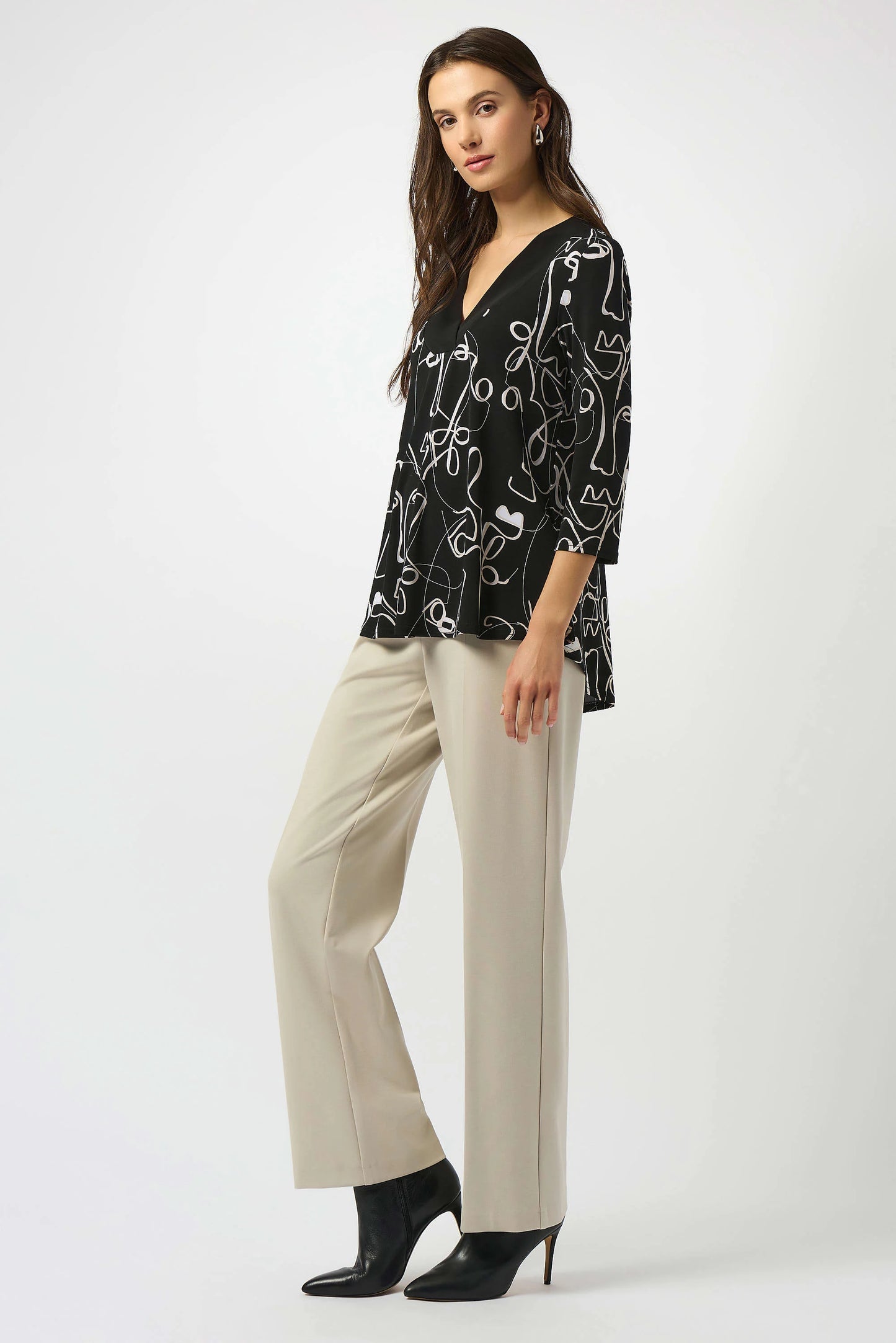 Silky Knit Face Print Flared Top