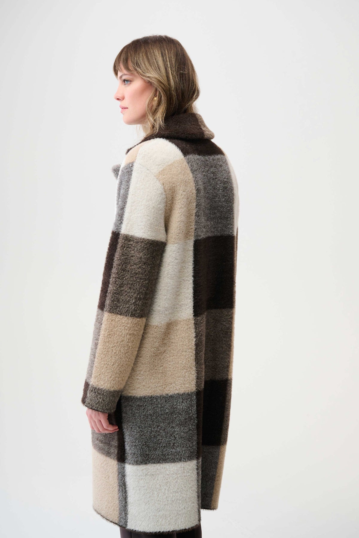 Feather Yarn Check Print Sweater Coat