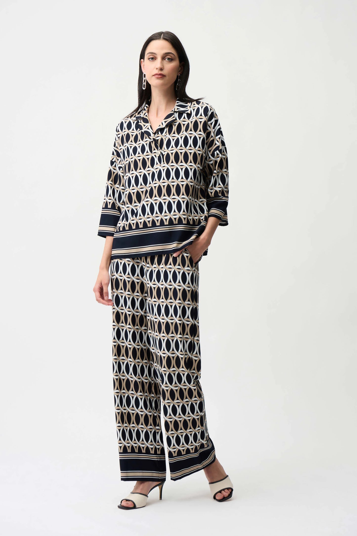 Geometric Print Boxy Top With Shirt Collar