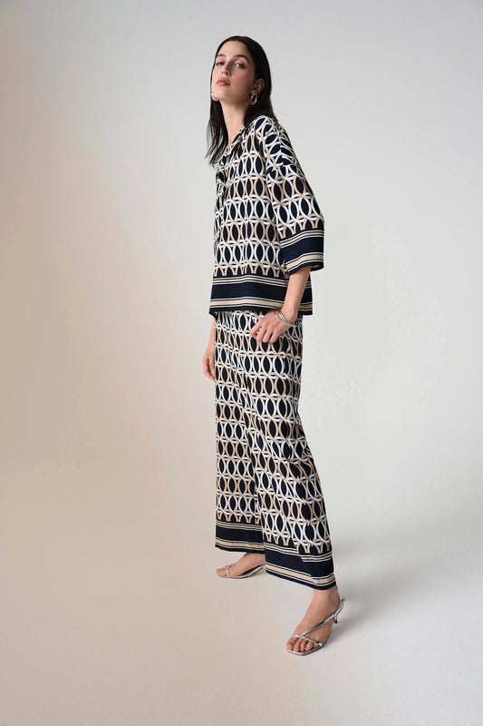 Geometric Print Wide Leg Pull-On Trousers