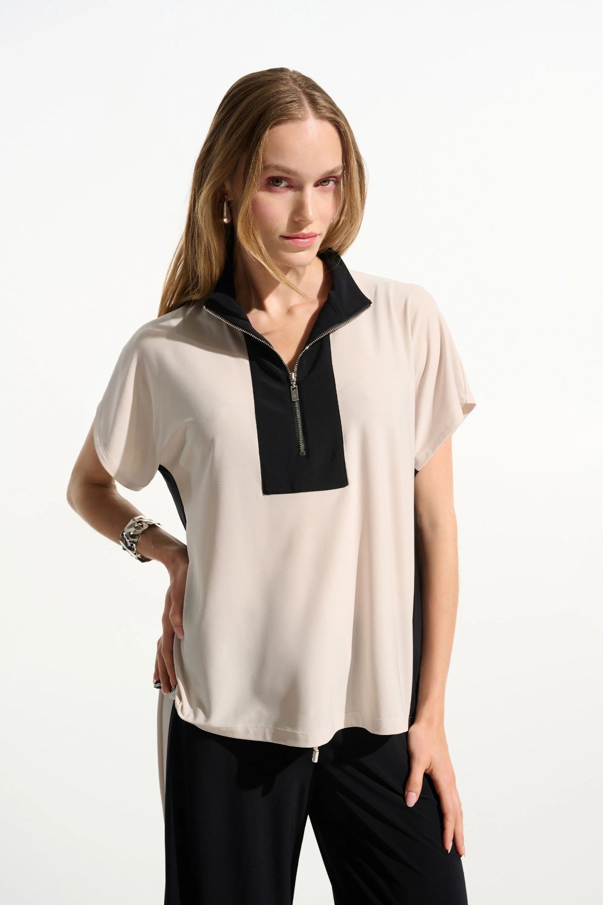 Colour Block Straight Top With Zipped Collar