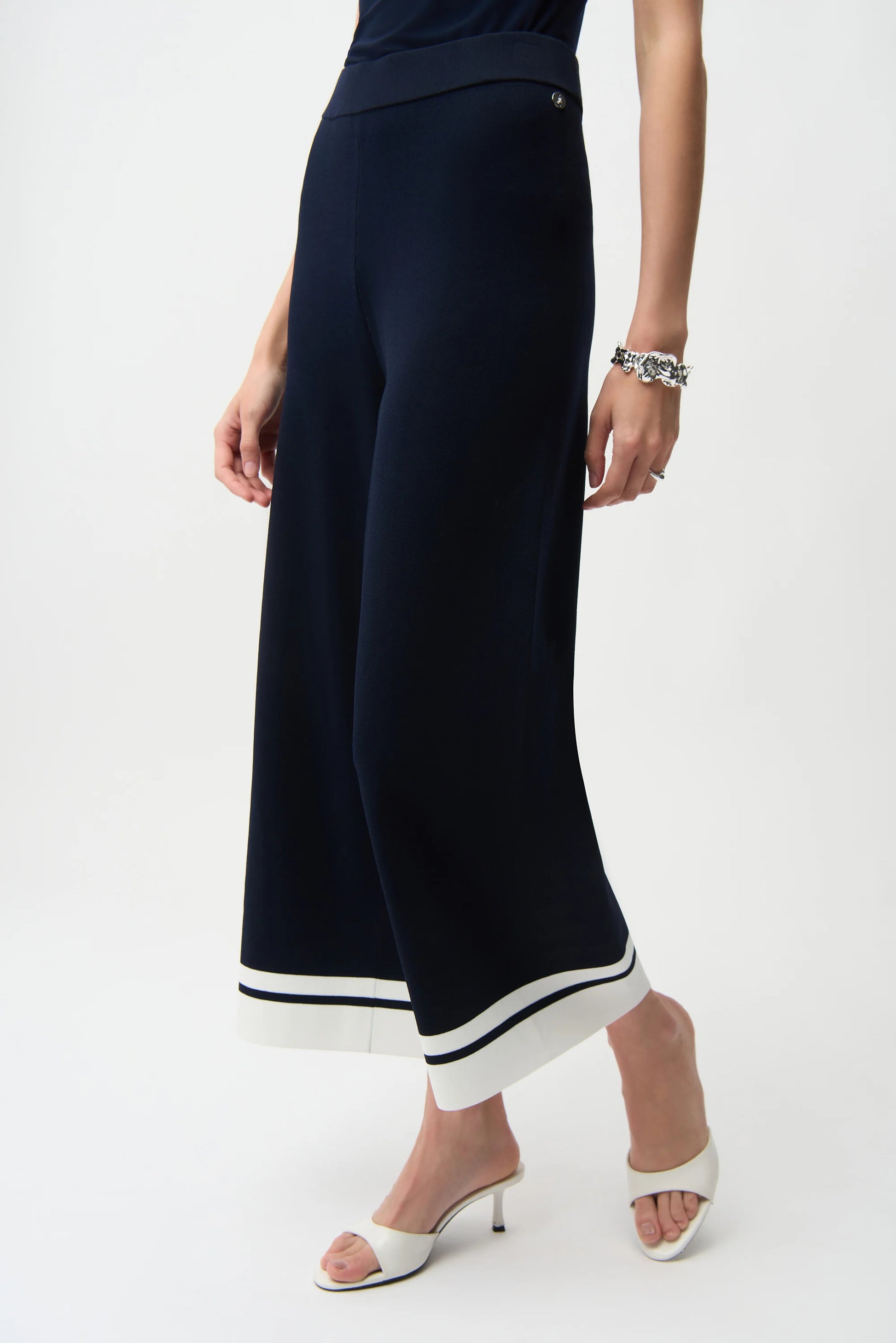 Viscose Blend Culotte Trouser With Stripe Detail - Lucindas on-line