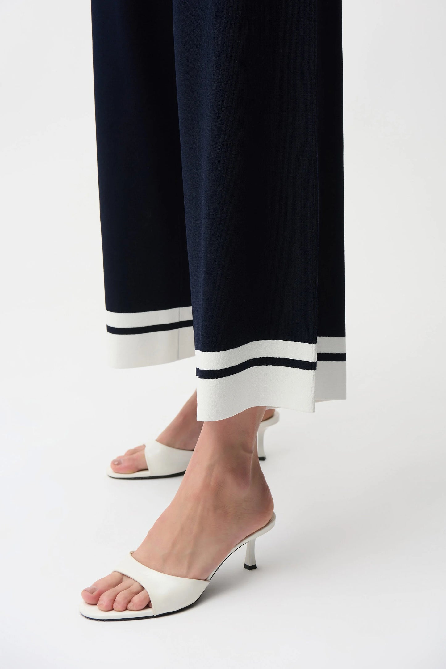 Viscose Blend Culotte Trouser With Stripe Detail - Lucindas on-line