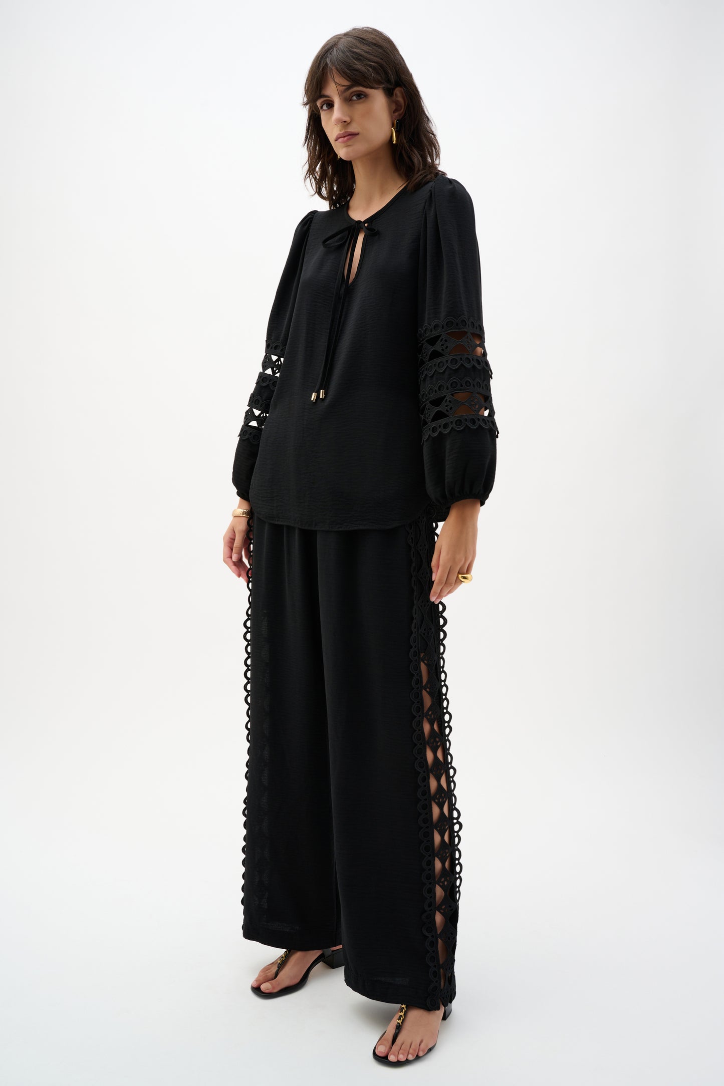 Wide Leg Pull-On Trousers With Guipure Trim - Lucindas on-line