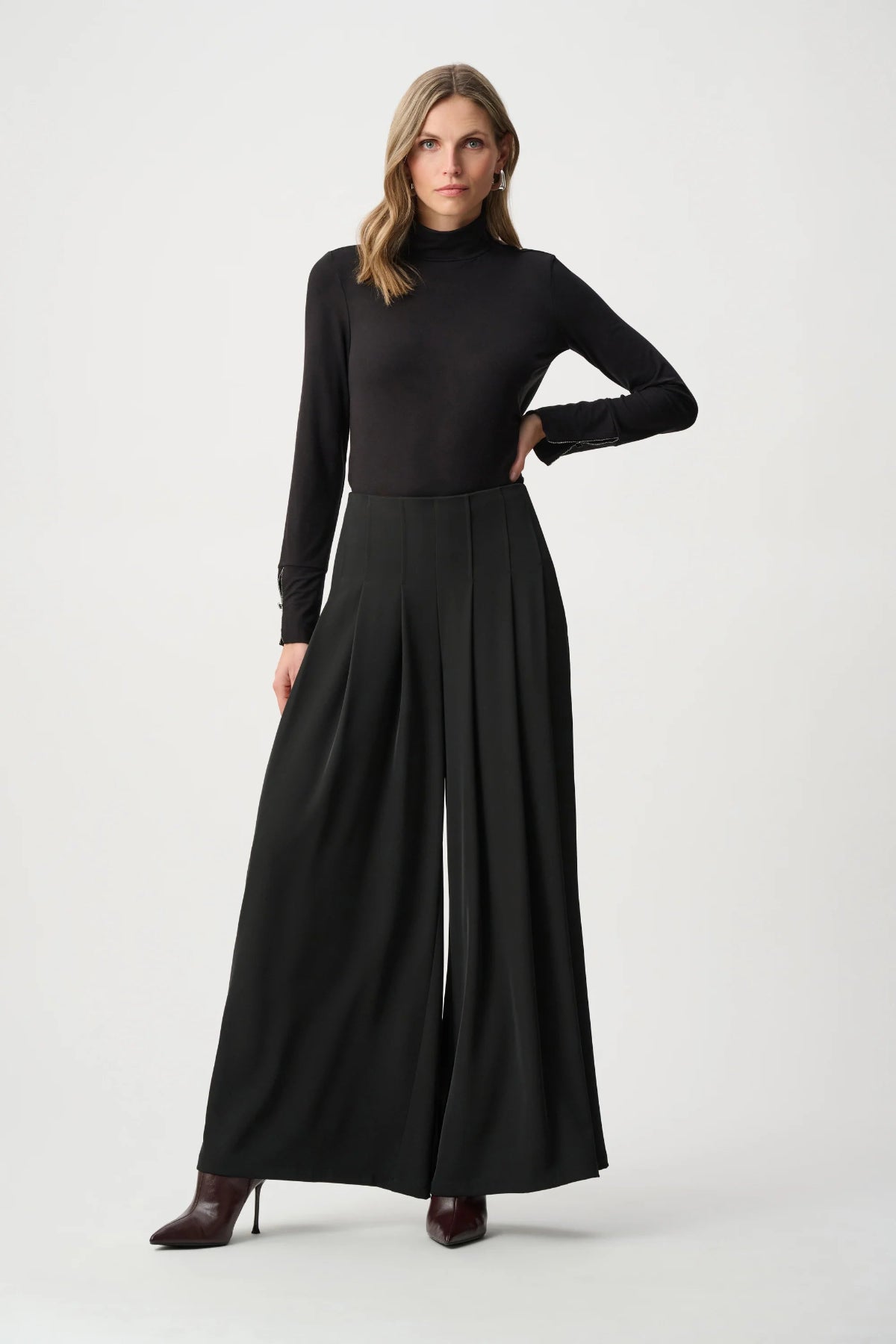 Woven Twill Wide-Leg Trousers