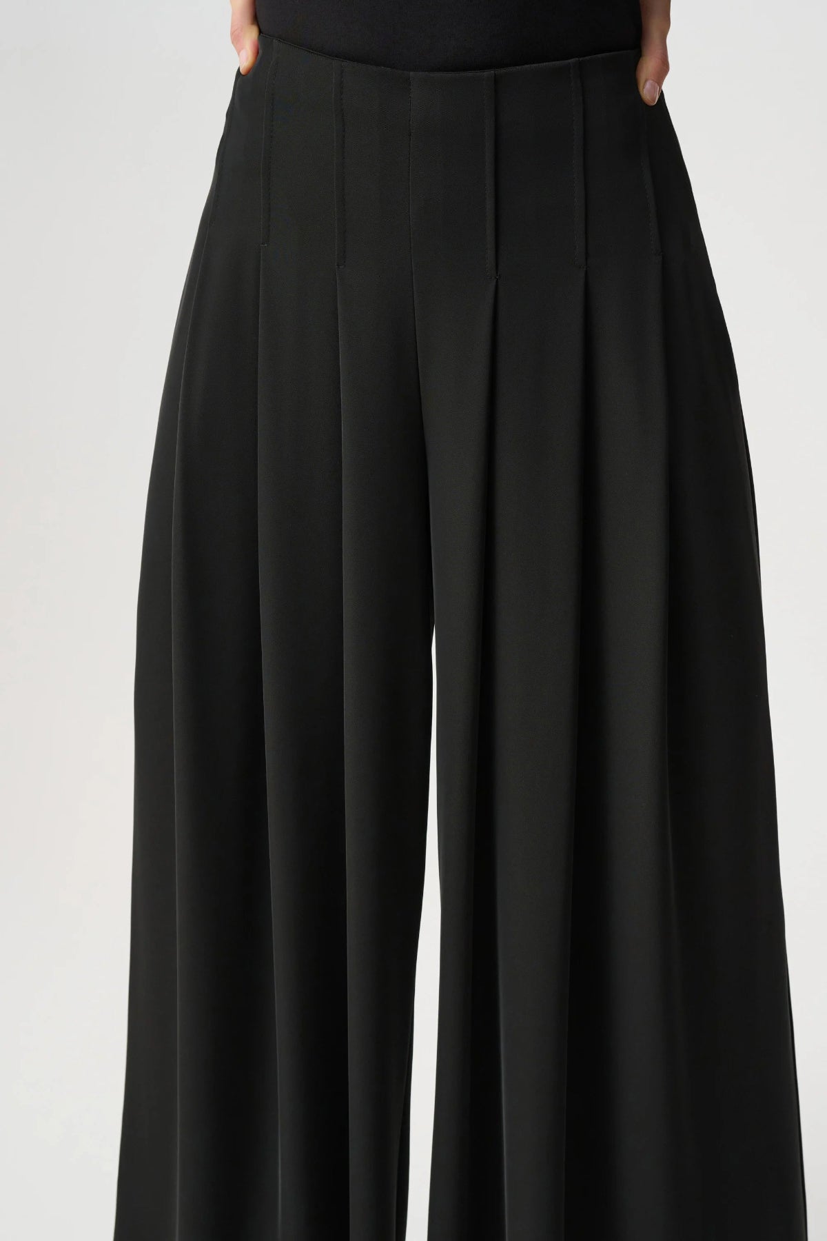 Woven Twill Wide-Leg Trousers