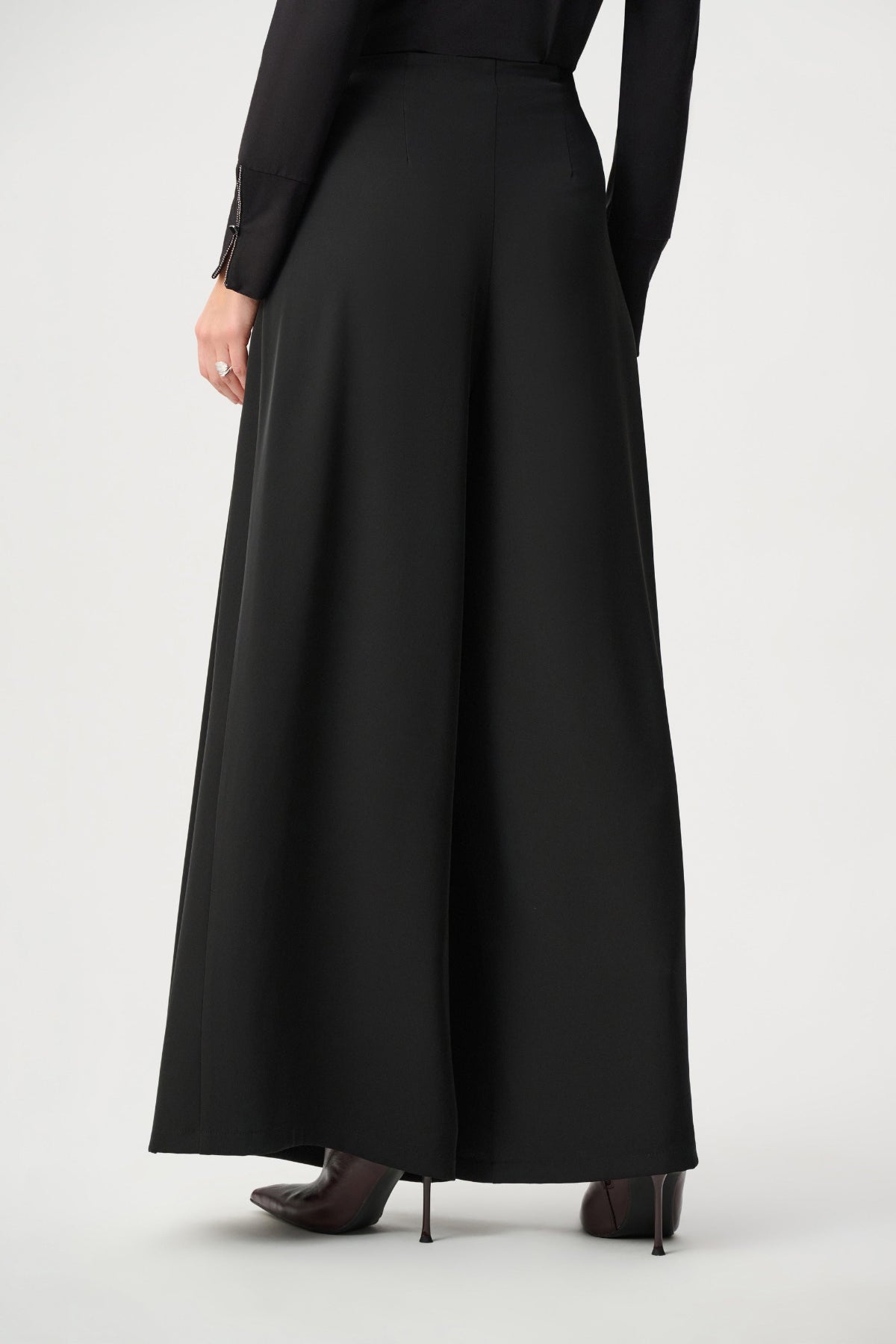 Woven Twill Wide-Leg Trousers