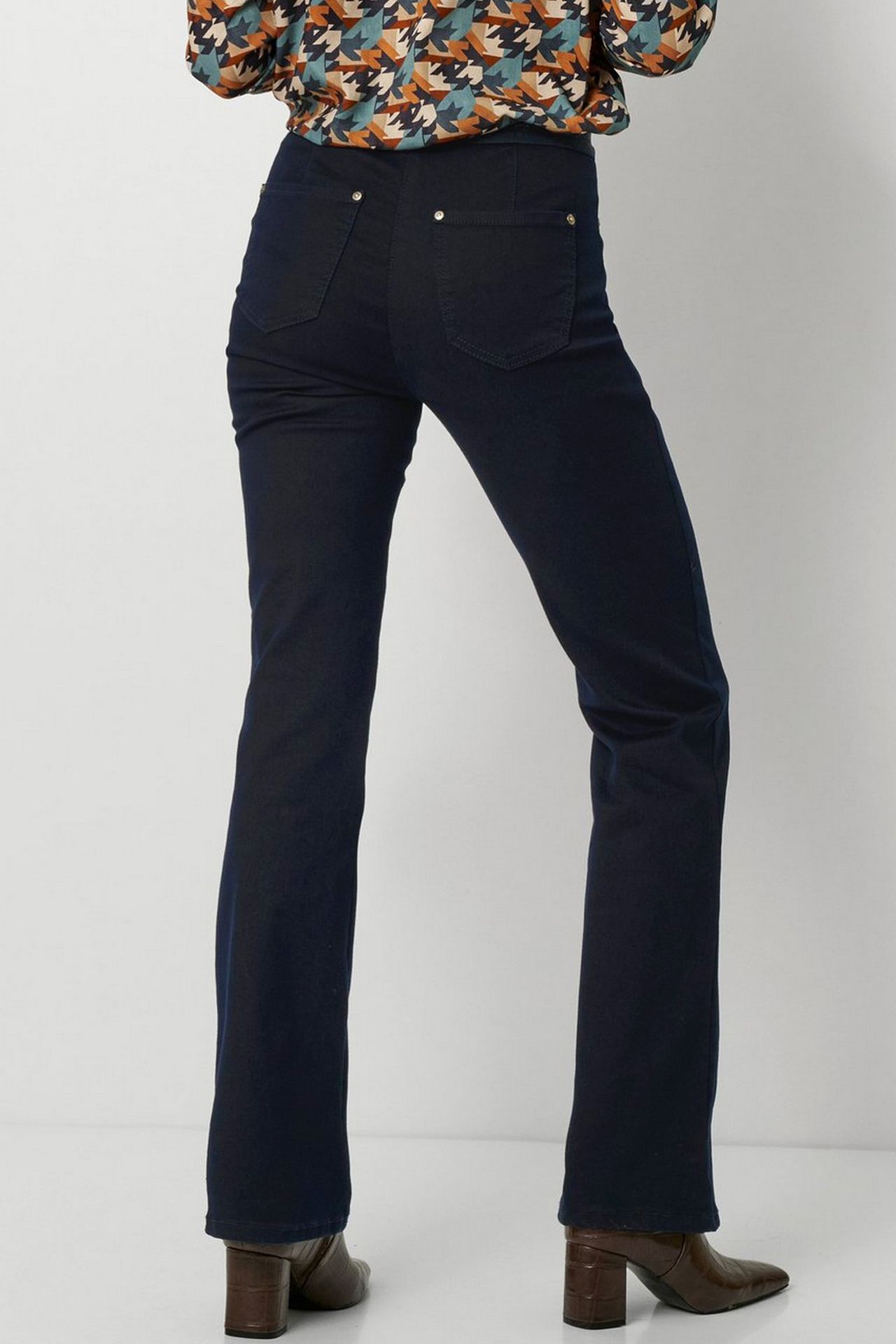 Jenny Bootcut Jeans 1213-19