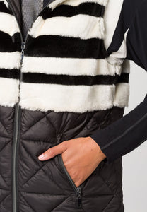 Monochrome Longline Gilet with Fur details 455855