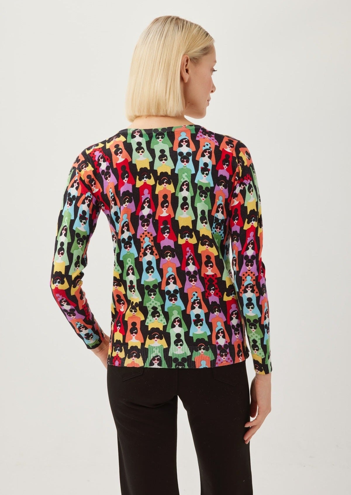 Retro Fashion Print Jumper with Diamanté DW114