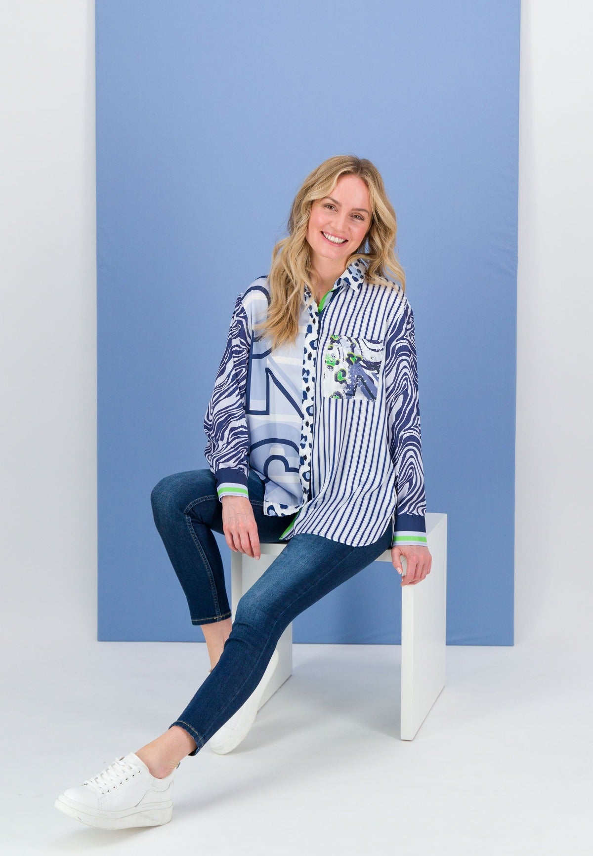Just White Mixed Print Oversize Shirt J3618