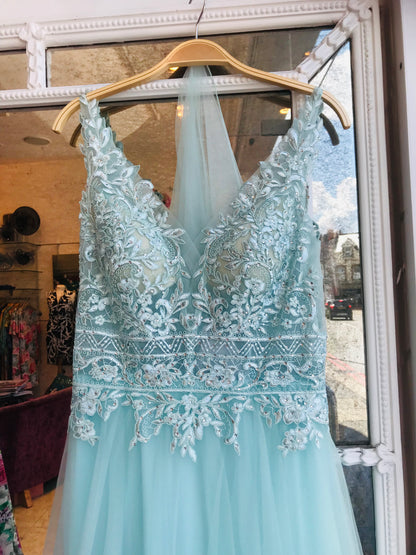 Embroidered Bodice Maxi Dress