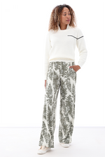 Load image into Gallery viewer, Fern Print Wide-Leg Trousers A305
