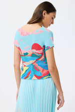 Load image into Gallery viewer, Blue Waffled Stretch Plisse Top KE865
