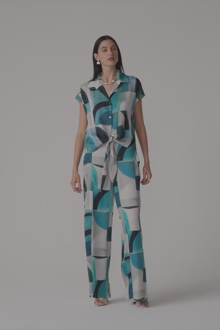 Textured Satin Geometric Print Boxy Top With Front Ties